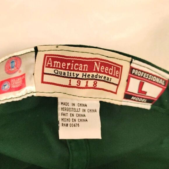 Vintage Miami Hurricanes Hat - Picture 6 of 7